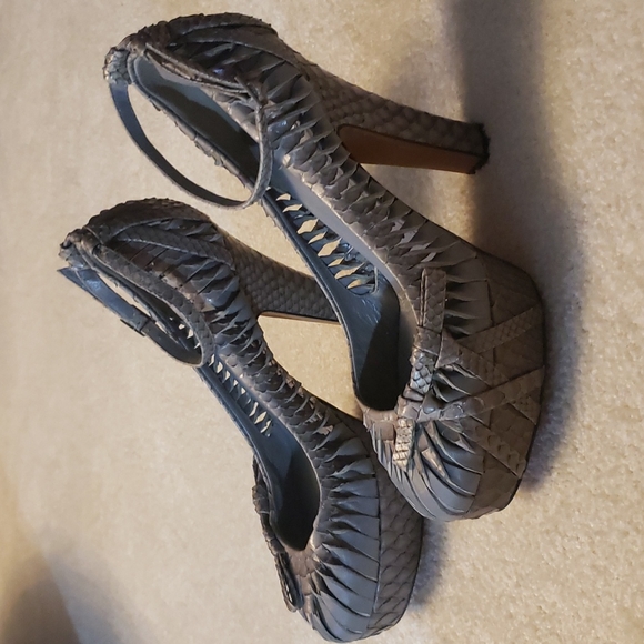 DIOR size 8 1/2 color gray leather and snake skin leather with straps 100% AUTHE - Picture 3 of 8